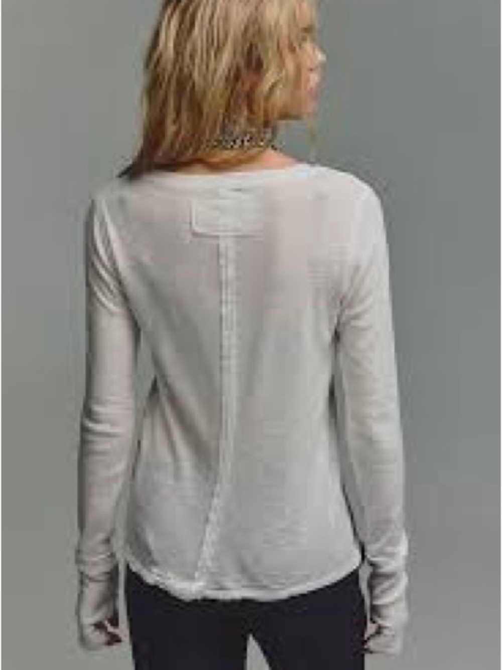 We The Free Light Gray Long Sleeve Layered Back Seam Top